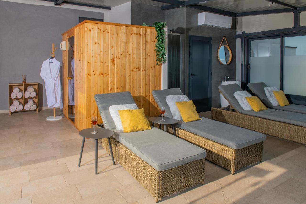 Aparthotel Punta Blu - Pool & Spa Premantura Ngoại thất bức ảnh